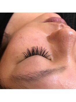 フリルアイビューティ 豊中店(Frill Eye Beauty)/