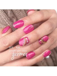 ピンクにゴージャスなチェーン！