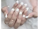 王道フレンチネイル