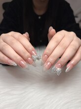 アミネイル(Ami Nail)/ワンホンガーリーネイル