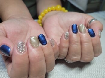 カフェ サロン ジュモ(Cafe salon Jumo)/マグネット×ラメ