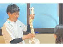 検査結果の説明と施術方針のご説明。納得頂いてから施術開始