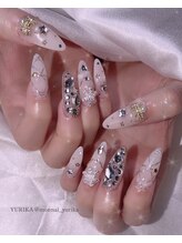 モナールアンド(MONNAL&)/雪の結晶ネイル