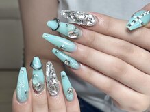 サリーネイルラボ(Sully Nail Lab)/長さ出し・付け放題ネイル