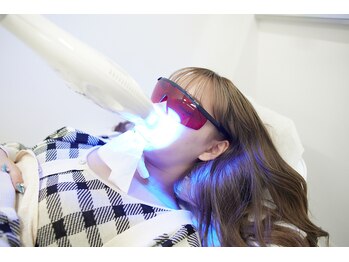 リプシー 渋谷店(Lipsy)の写真/高品質ジェル使用のホワイトニングで輝く白い歯へ♪効果を実感しやすいので結果重視の方や初めての方にも◎