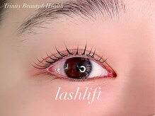 トリニティ ビューティーアンドヘルス(Trinity Beauty＆Health)/まつげパーマ　ラッシュリフト