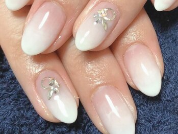 ネイルヴィオナス 西宮(nail Vionas)/