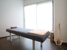 クーオス(KuuOs)の雰囲気（肩こり・肩甲骨・腰痛・小顔まで一人の先生が完全個室で対応）