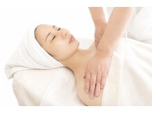 ポーラ ザ ビューティ 印場店(POLA THE BEAUTY)の雰囲気（ポーラ独自の手技でオールハンドで全身をしっかりほぐします。）