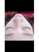 フリルアイビューティ 豊中店(Frill Eye Beauty)/