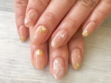 アミネイルズ(AmiNails)/上品ネイル♪