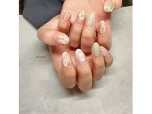 シルニー リム(Silny rim)/アシンメトリーニュアンスネイル