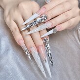 クイーンネイル(Queen Nail)