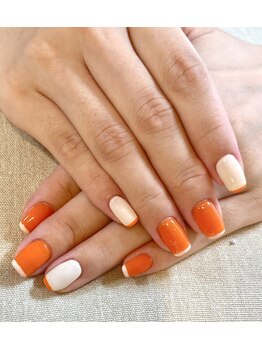 リリフリー(riri Free)/オレンジ×ホワイト