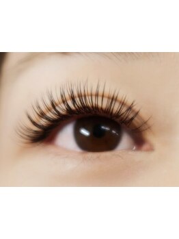 ボリュームのある目元にしたい