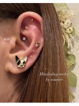 スリール(sourire)/耳ツボジュエリー