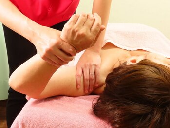 トップの写真/【歴30年以上の熟練技】その日の体調、お身体の状態を見極めて最適なオーダーメイド施術をご提案！