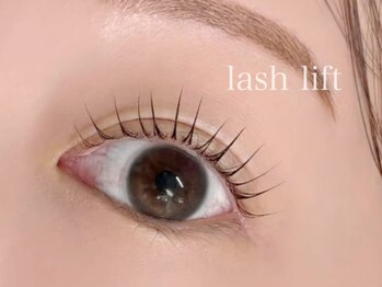 プラス サード(Plus 3rd)/まつ毛パーマ　四日市/マツパ