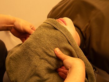 マイ メンテの写真/【目の疲れをケア♪】デスクワークやスマホなどで疲れた目を、頭・首・肩をほぐしてしっかりサポート♪