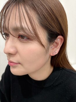 ラブリエ(La Briller)/耳ツボジュエリー（両耳20粒）