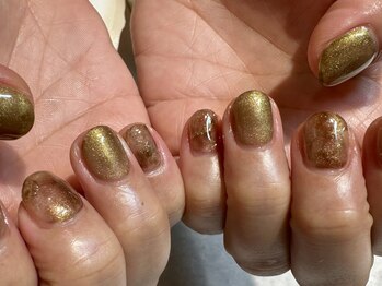 ウノプリール ネイル 茶屋町店(unopulir nail)の写真/【ワンカラー～ニュアンスデザインも♪】ライフスタイルに合わせた、自爪を生かしたデザインをご提案！