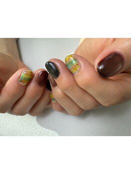 ショートネイルデザインが豊富