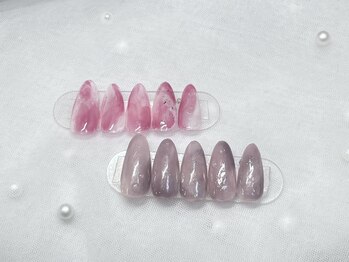 ツィンクルネイル(Twinkle Nail)/ニュアンスネイル