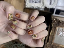 ミュゼアート(musee art)/油絵ネイル　アシメネイル