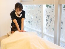 エクラ(eclat)/肩、首、腰の疲れに！