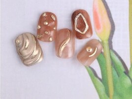 派手過ぎずシンプルすぎず♪