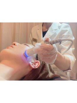 ホウレイ線・たるみ改善！予防ケア