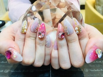 エスフィーネイルサロン ブリーユ(Esfy nailsalon Brille)/春カラーグラデーション