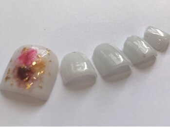 アンジュ(Ange)/フット◇定額アート2本付き¥3970