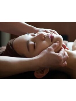 ホウレイ線・たるみ改善！予防ケア