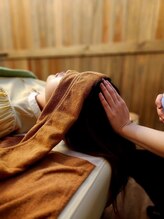 クマの冬眠 南川添店/施術風景