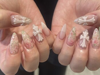 ネイルアヴァンス 京橋店(Nail AVANCE.)/ガーリークロムネイル！