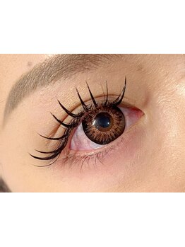 ボリュームのある目元にしたい