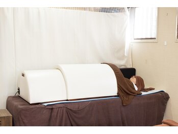 大川カイロプラクティックセンター みたか西久保整体院/温熱ドーム