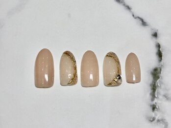 シンプル・デザインネイル