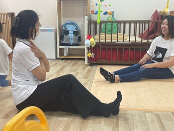 子育てママの整体サロン/骨盤エクササイズ