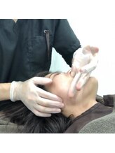 顔と身体の歪み矯正院 吉祥寺/顔/顎の施術