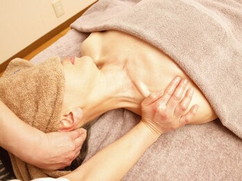 つながり たまプラーザの写真/【日々のお疲れを解消】至福のひとときを。ドライヘッドスパ・足つぼマッサージのセットクーポンもご用意♪