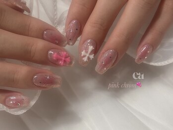 ピンクチーククロムネイル