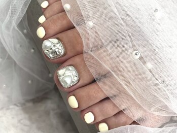 エイチ 立川北口店(H)/フットデザイン#立川#埋め尽くし