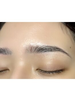 アイブロウメニューがあるサロン