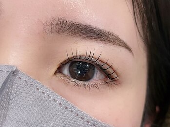 まつげパーマ・パリジェンヌ・アイブロウ EYE405千葉店【アイヨンマルゴ】/まつげ眉毛組み合わせメニュー