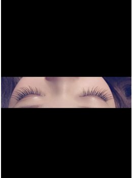 フリルアイビューティ 豊中店(Frill Eye Beauty)/