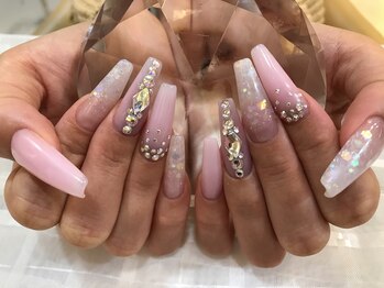エスフィーネイルサロン ブリーユ(Esfy nailsalon Brille)/ピンクネイル