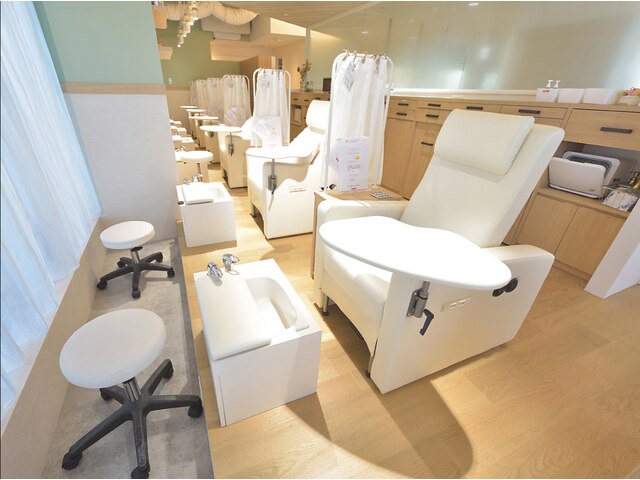 Nail Salon Diva 海老名店【ネイルサロンディーバ】