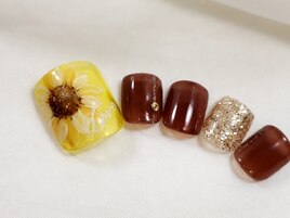 ひまわりネイル¥9250